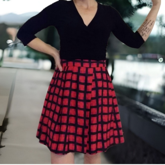 Vtg Y2K MBMJ 100% Silk Skirt - Picture 2 of 8